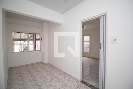 Quarto 2 de casa para alugar com 2 quartos, 60m² em Vila Penteado, São Paulo