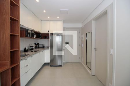 Cozinha de kitnet/studio à venda com 1 quarto, 32m² em Pinheiros, São Paulo