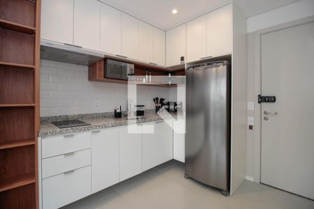 Cozinha de kitnet/studio à venda com 1 quarto, 32m² em Pinheiros, São Paulo