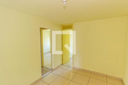 Sala de apartamento para alugar com 2 quartos, 54m² em Irajá, Rio de Janeiro