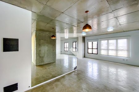 Sala de kitnet/studio à venda com 1 quarto, 70m² em Vila Regente Feijó, São Paulo