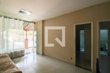 Sala de casa à venda com 2 quartos, 500m² em São Francisco, Belo Horizonte