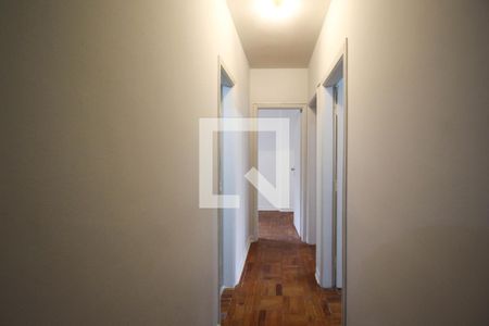 Corredor  de apartamento à venda com 2 quartos, 97m² em Itaim Bibi, São Paulo