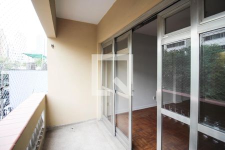 Varanda  de apartamento à venda com 2 quartos, 97m² em Itaim Bibi, São Paulo