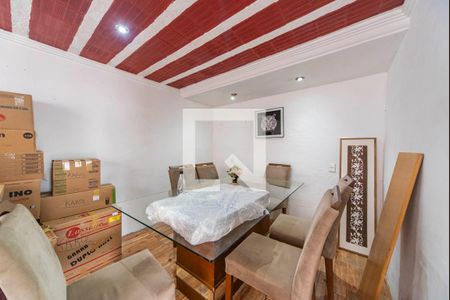 Sala de casa para alugar com 2 quartos, 70m² em Vila Vitória, Santo André