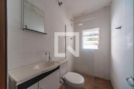 Banheiro de casa para alugar com 2 quartos, 70m² em Vila Vitória, Santo André