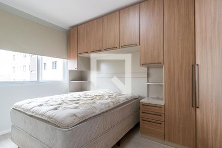 Quarto 1 de kitnet/studio para alugar com 1 quarto, 33m² em Cristo Rei, Curitiba