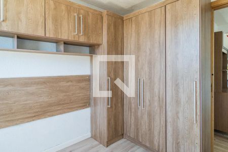 Quarto 1 de apartamento para alugar com 2 quartos, 46m² em Vila São José, Porto Alegre