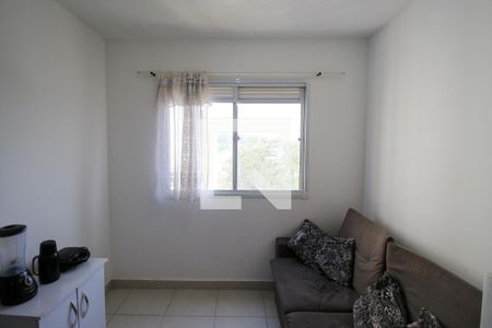 Sala de apartamento para alugar com 2 quartos, 32m² em Colônia (zona Leste), São Paulo