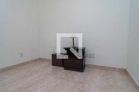 Quarto 1 de casa para alugar com 2 quartos, 75m² em Pe Pequeno, Niterói