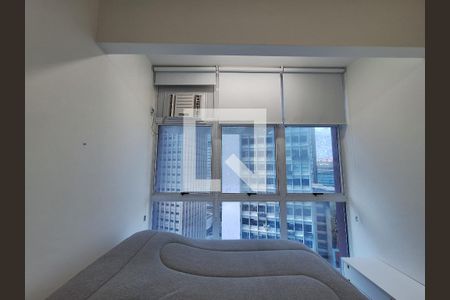 Sala/Quarto de apartamento à venda com 1 quarto, 36m² em Centro, Rio de Janeiro