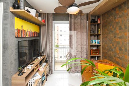 Sala de apartamento à venda com 2 quartos, 54m² em Sítio da Figueira, São Paulo