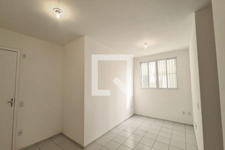 Sala de apartamento para alugar com 1 quarto, 53m² em Parque São Lourenço, São Paulo