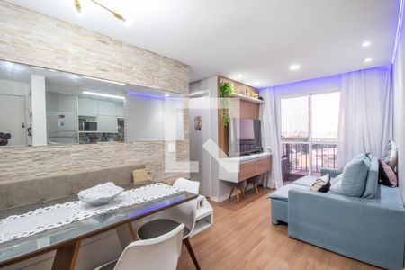 Sala de apartamento à venda com 2 quartos, 45m² em Padroeira, Osasco