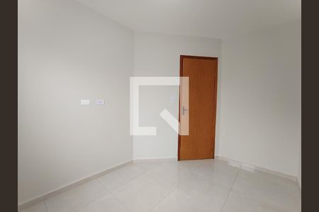 Quarto 1 de casa para alugar com 2 quartos, 40m² em Campo de Santana, Curitiba