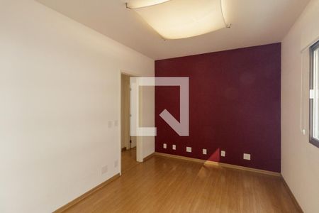 Sala de TV de apartamento para alugar com 2 quartos, 100m² em Higienópolis, São Paulo