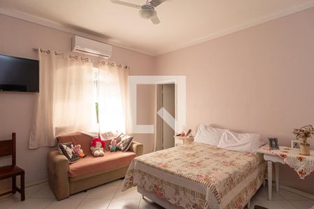 Casa à venda com 300m², 5 quartos e 3 vagas Casa à venda com 300m², 5 quartos e 3 vagasSuíte 2