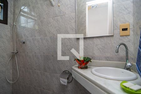 Casa à venda com 300m², 5 quartos e 3 vagas Casa à venda com 300m², 5 quartos e 3 vagasSuíte 1