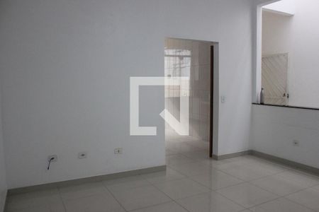 Sala  de casa para alugar com 4 quartos, 250m² em Parque Uirapuru, Guarulhos