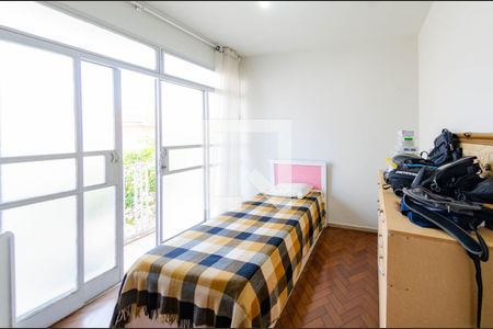 Quarto 1 de apartamento à venda com 3 quartos, 130m² em Alto Barroca, Belo Horizonte