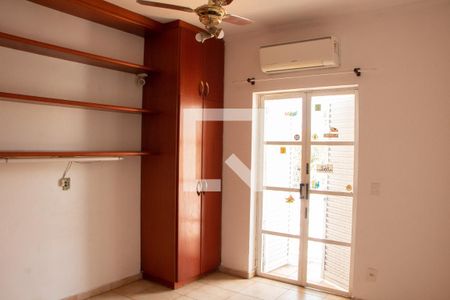 QUARTO 1 de casa de condomínio à venda com 4 quartos, 190m² em Vila Modesto Fernandes, Campinas