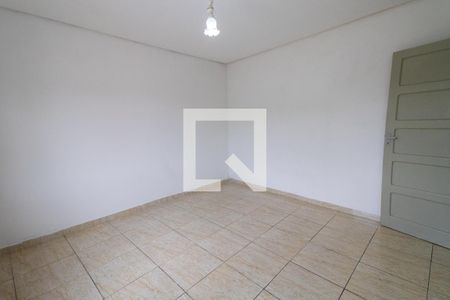 Quarto de casa para alugar com 2 quartos, 200m² em Vila Antonieta, São Paulo