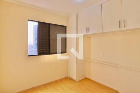 Quarto 1 de apartamento para alugar com 2 quartos, 50m² em Vila Bertioga, São Paulo