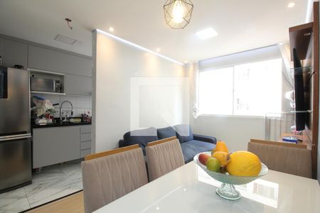 Sala de apartamento para alugar com 2 quartos, 44m² em Jardim Maria Duarte, São Paulo