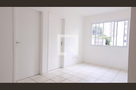 Sala de apartamento para alugar com 2 quartos, 45m² em Jardim Vila Formosa, São Paulo