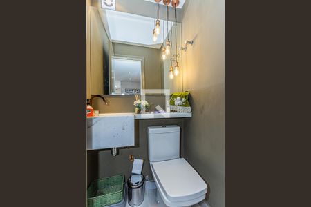 Lavabo de apartamento para alugar com 3 quartos, 136m² em Vila Sao Vicente, São Paulo