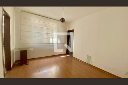 Sala de apartamento para alugar com 2 quartos, 80m² em Coracao de Jesus, Belo Horizonte