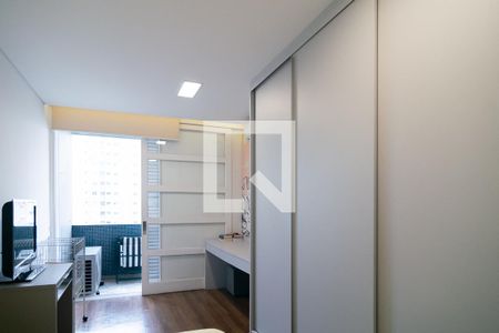 Quarto de apartamento à venda com 3 quartos, 108m² em Consolação, São Paulo