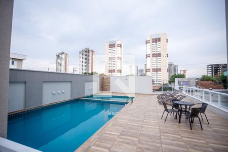 Apartamento para alugar com 68m², 2 quartos e 1 vaga Apartamento para alugar com 68m², 2 quartos e 1 vagaÁrea comum - Piscina