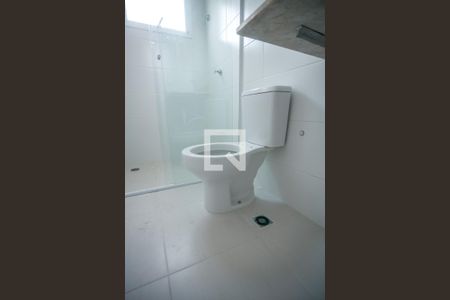 Apartamento para alugar com 68m², 2 quartos e 1 vaga Apartamento para alugar com 68m², 2 quartos e 1 vagaBanheiro Corredor