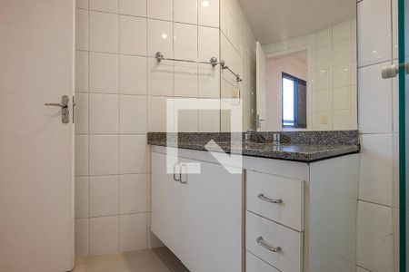 Suíte - Banheiro de apartamento para alugar com 2 quartos, 71m² em Cerqueira César, São Paulo