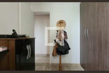 Quarto de apartamento à venda com 3 quartos, 67m² em Vila Homero Thon, Santo André