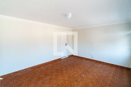 Sala de casa para alugar com 2 quartos, 211m² em Jardim Jabaquara, São Paulo