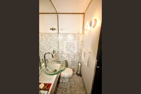 lavabo de apartamento para alugar com 3 quartos, 150m² em Lourdes, Belo Horizonte