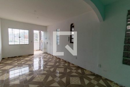 Sala de casa para alugar com 2 quartos, 110m² em Rocha, São Gonçalo