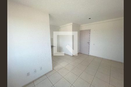 Sala de apartamento para alugar com 2 quartos, 47m² em Jardim Riacho das Pedras, Contagem