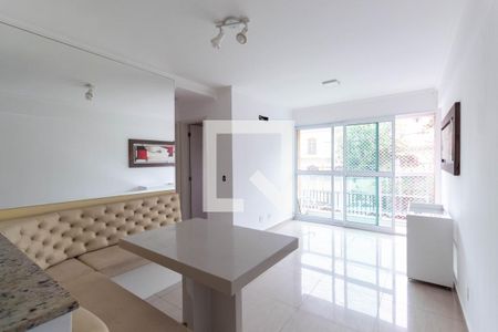 Sala de apartamento para alugar com 2 quartos, 50m² em Cangaiba, São Paulo