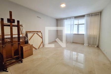 Apartamento à venda com 140m², 3 quartos e 1 vagaSala