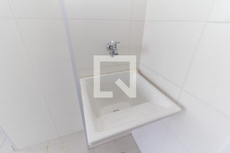 Detalhe da cozinha de apartamento à venda com 2 quartos, 40m² em Vila Carmosina, São Paulo