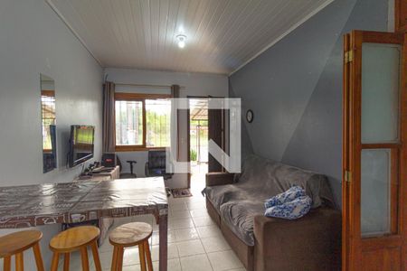 Sala de casa para alugar com 2 quartos, 44m² em Guajuviras, Canoas