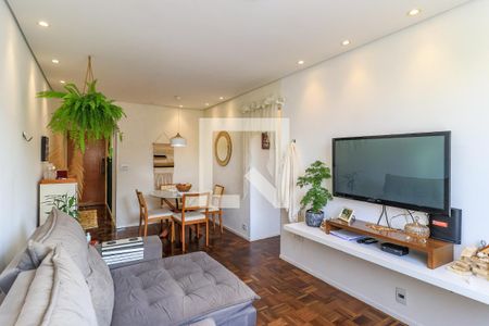 Sala de apartamento à venda com 2 quartos, 60m² em Jardim Santo Antonio, São Paulo