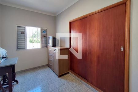 Quarto 2 de casa à venda com 3 quartos, 180m² em Vila Teixeira, Campinas