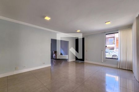 Sala 1 de casa de condomínio para alugar com 3 quartos, 380m² em Vila Zezé, Jacareí