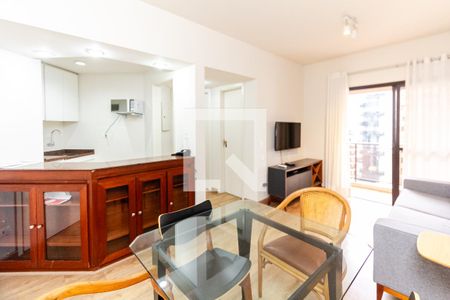 Sala de apartamento para alugar com 1 quarto, 42m² em Vila Nova Conceição, São Paulo