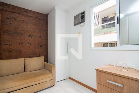 Quarto de apartamento à venda com 2 quartos, 77m² em Icaraí, Niterói