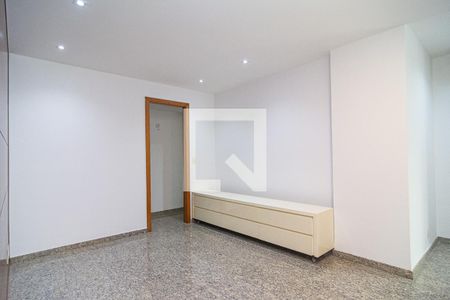 Sala de apartamento à venda com 2 quartos, 77m² em Icaraí, Niterói